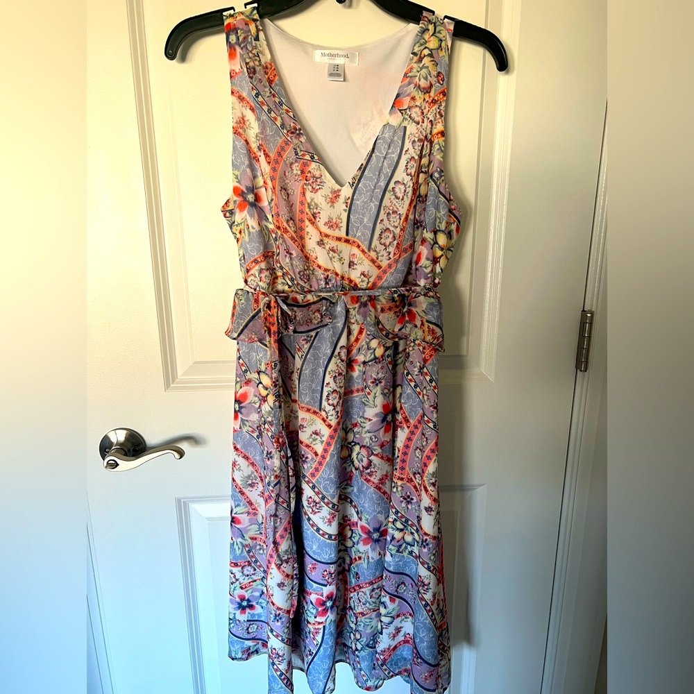 Maternity dress use a few times size M